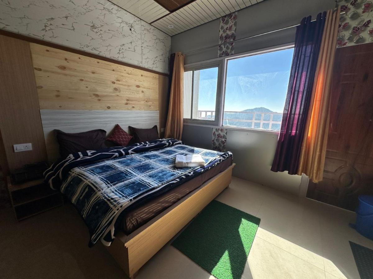 Kanatal'S Valley View Inn エクステリア 写真